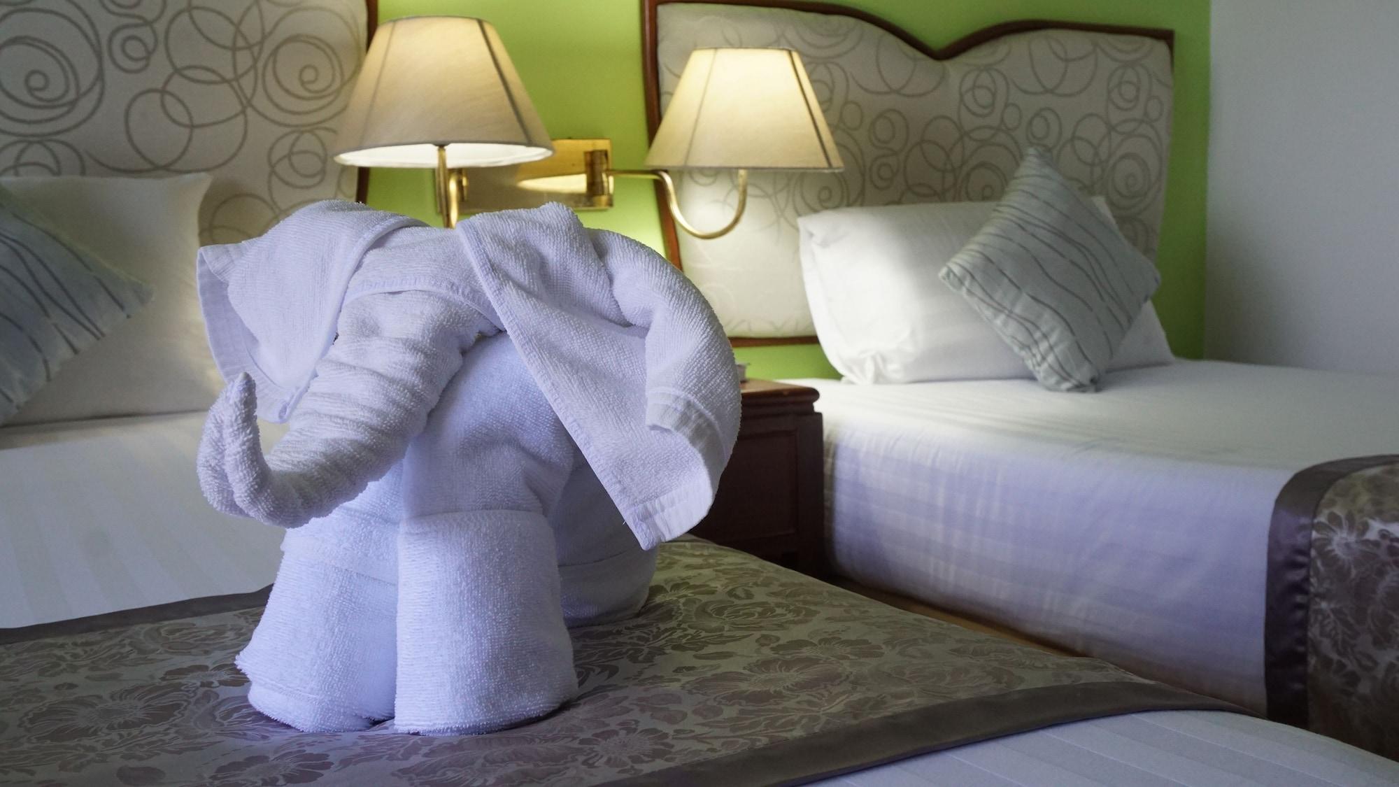 Wattana Park Hotel Trang Buitenkant foto