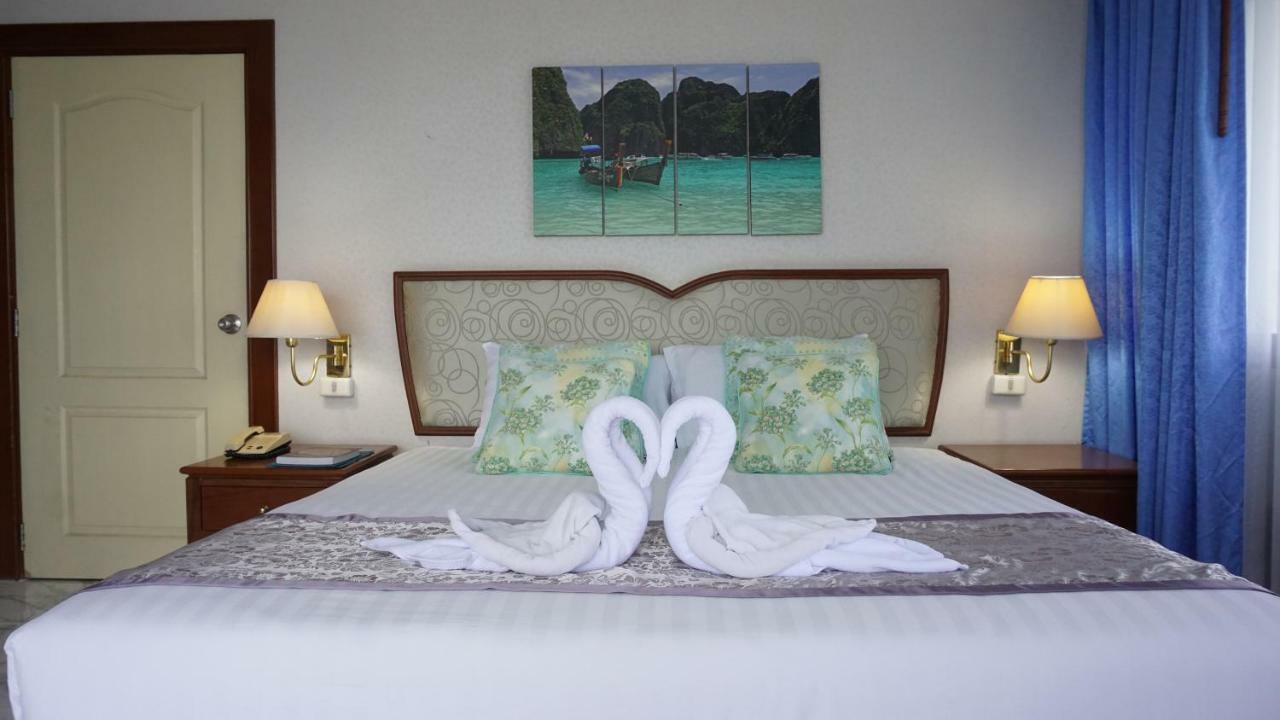 Wattana Park Hotel Trang Buitenkant foto